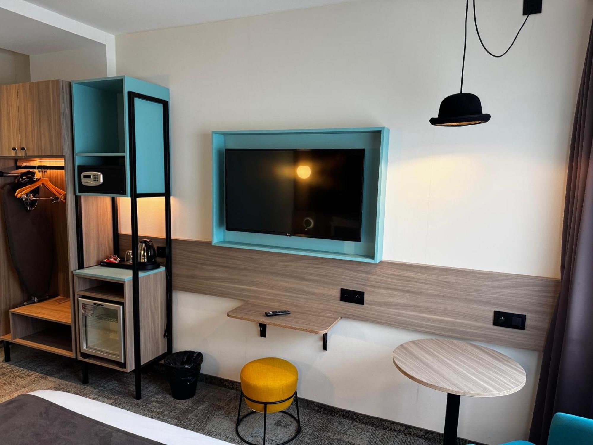Hotel & Aparthotel Casteau Resort Mons Soignies Eksteriør billede
